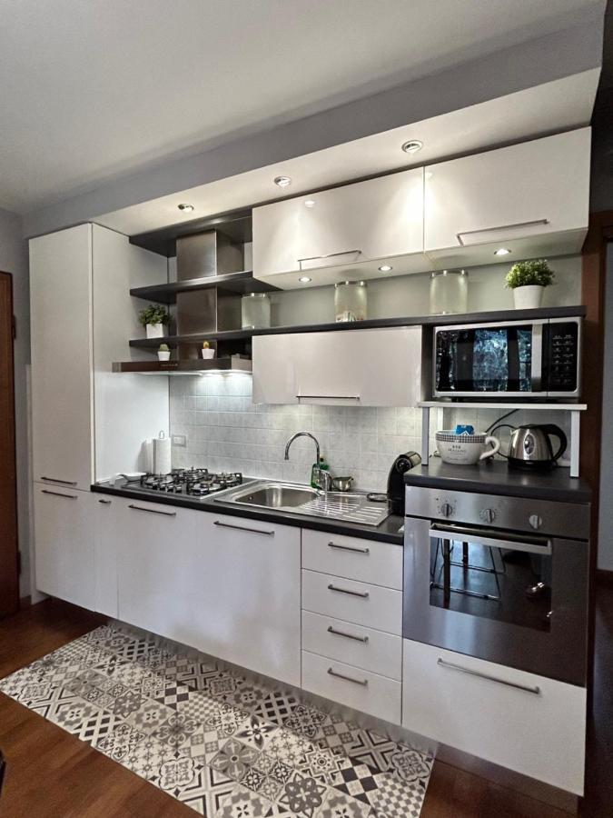 Appartamento Casa Di Lillo Merate Esterno foto