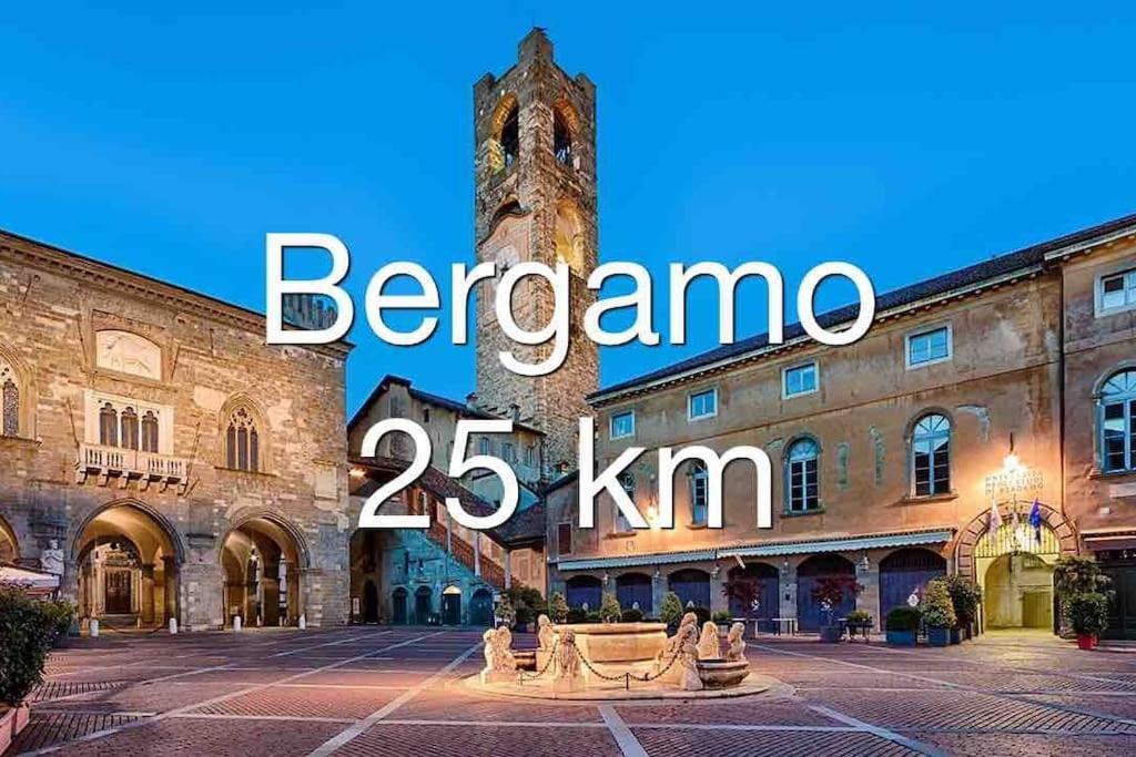Appartamento Casa Di Lillo Merate Esterno foto