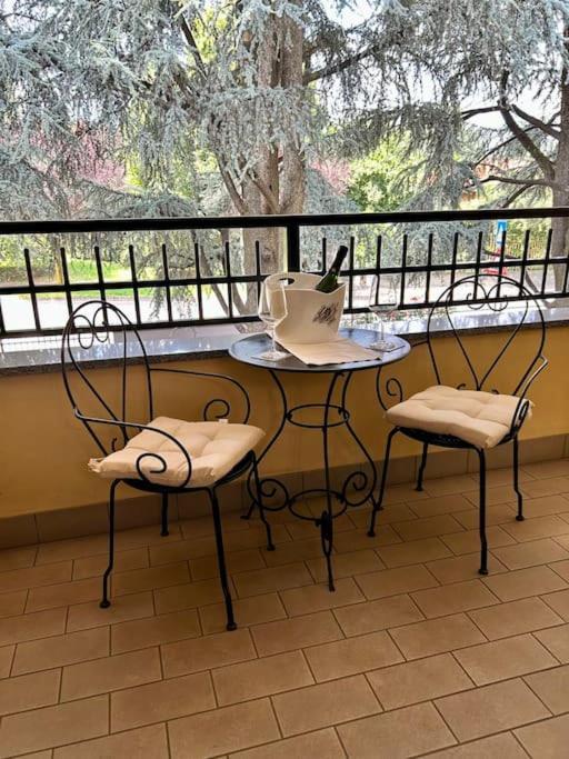 Appartamento Casa Di Lillo Merate Esterno foto